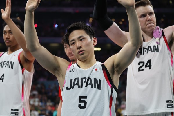 杨毅：不要说日本队水平多高 没河村永辉八村霍金斯其他人玩不动