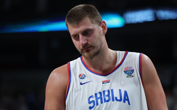 名记：约基奇现在竞技状态  不太好 不知道会不会延续到NBA