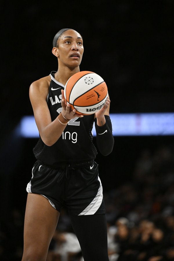 阿贾-威尔逊砍下季后赛生涯第6个30+ WNBA历史第3多