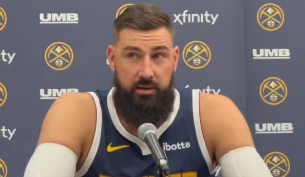 过去的就让它过去！瓦兰：很开心加盟掘金 如果不开心我不会来