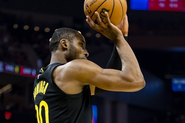 美记：勇士仍会很热闹 交易限制解除前库明加仍可能会闹矛盾