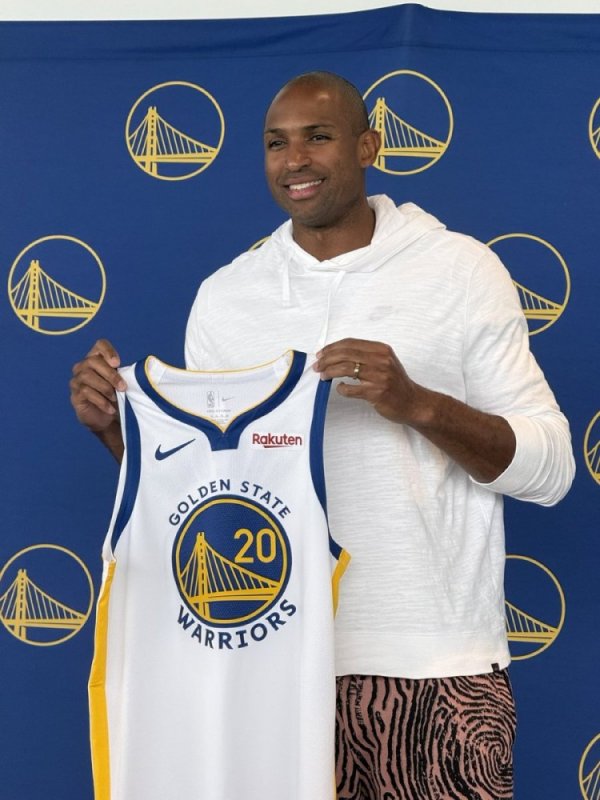 霍福德：此前和勇士球员只是对手&没啥私交 这一切都是