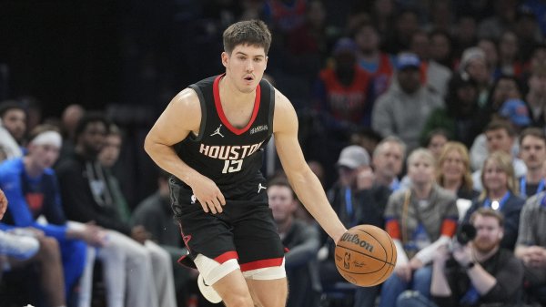 准备承担更多戏码！谢泼德6中2拿到7分3板1助