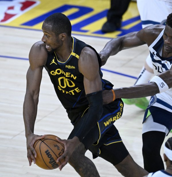 Spears：续约后库明加已下定决心随队争冠&他内心