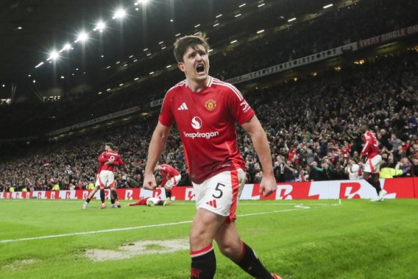 他值得！罗马诺：曼联正与马奎尔谈续约，满意他的贡献和领导能力