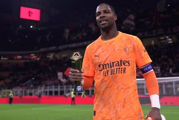 7次抢救  +扑点完成零封，官方：迈尼昂当选米兰1-0罗马全