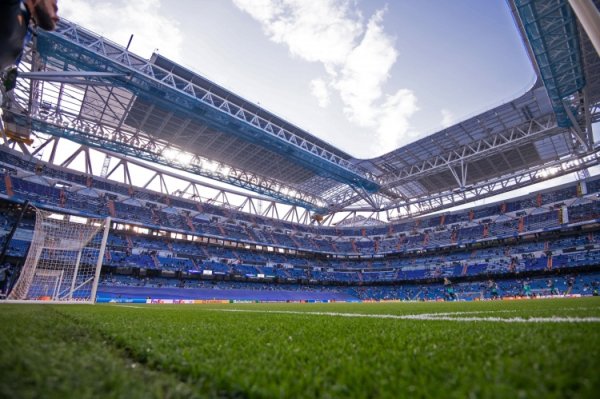 大幅增长！记者：伯纳乌18-19赛季营收1.73亿欧，本赛季